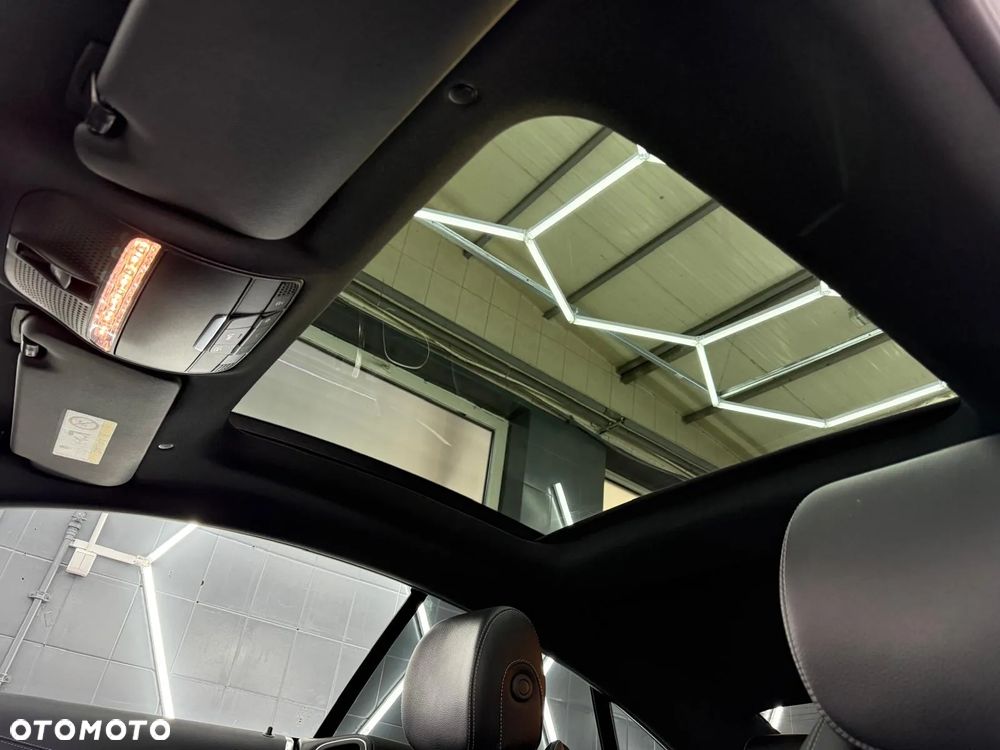 Mercedes-Benz Klasa E 300 Coupe 9G-TRONIC AMG Line - 25