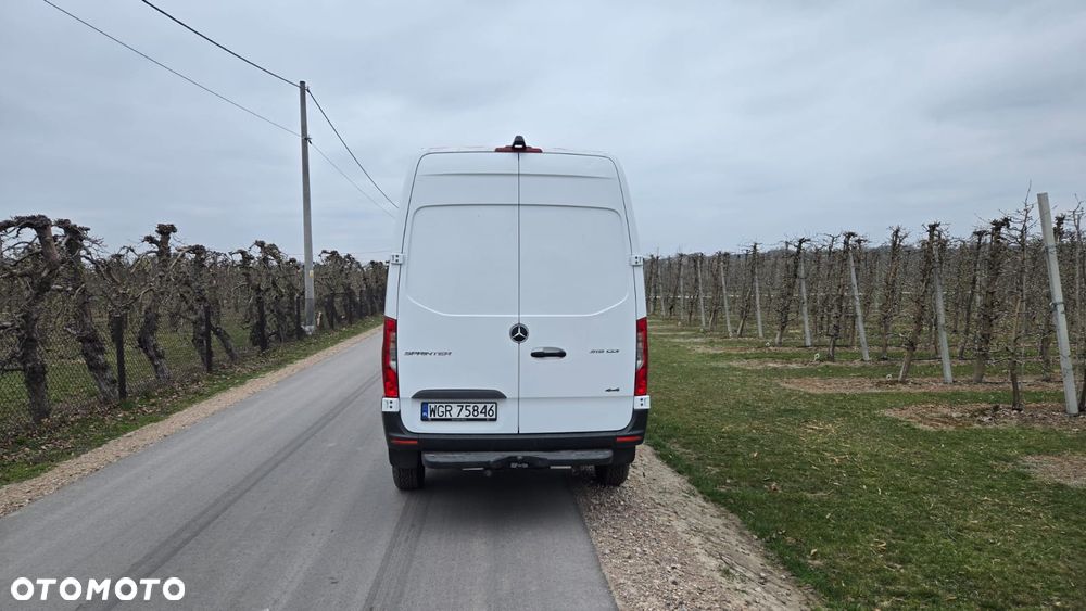 Mercedes-Benz SPRINTER - 5