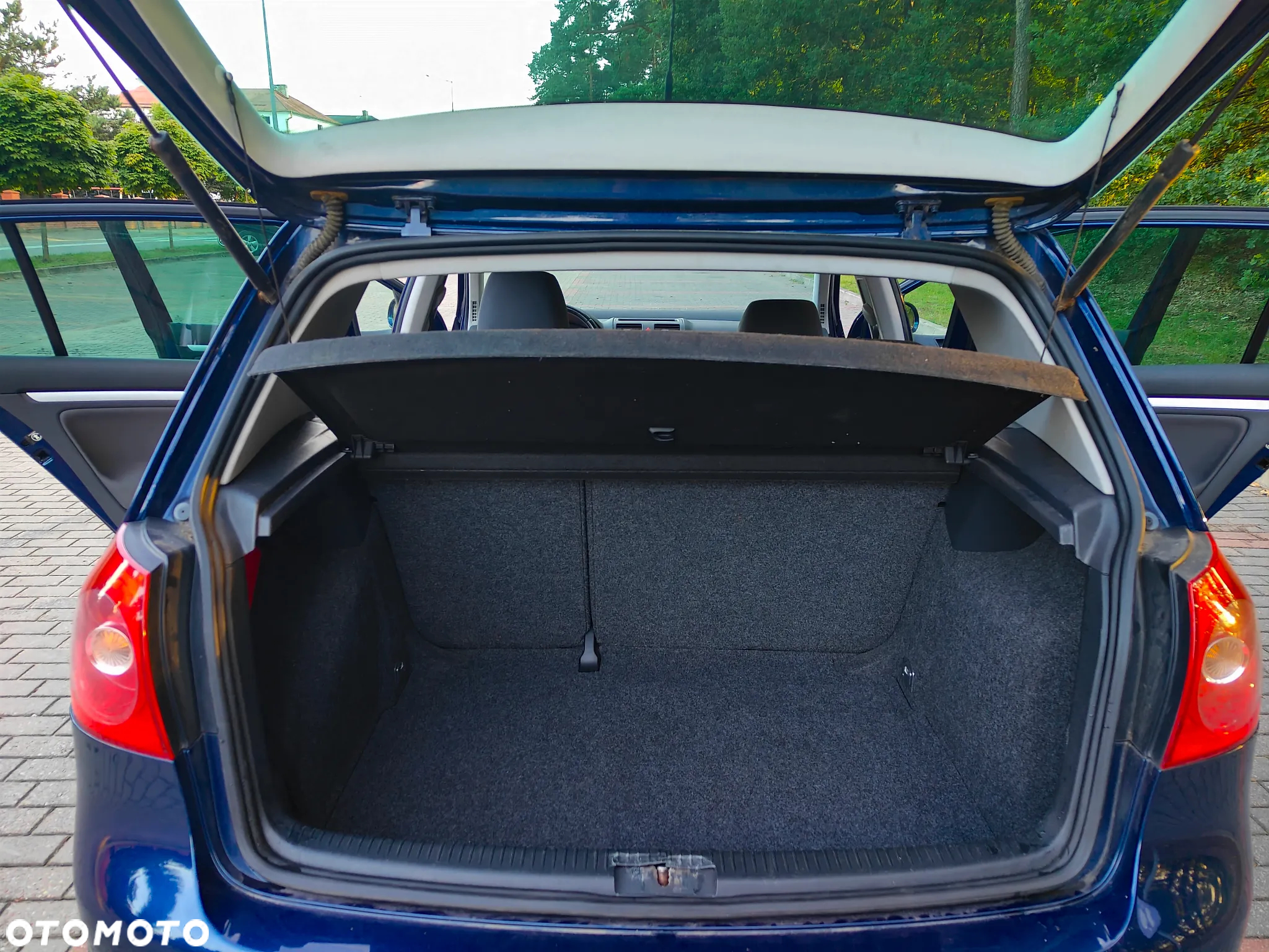 Volkswagen Golf 1.6 United - 13