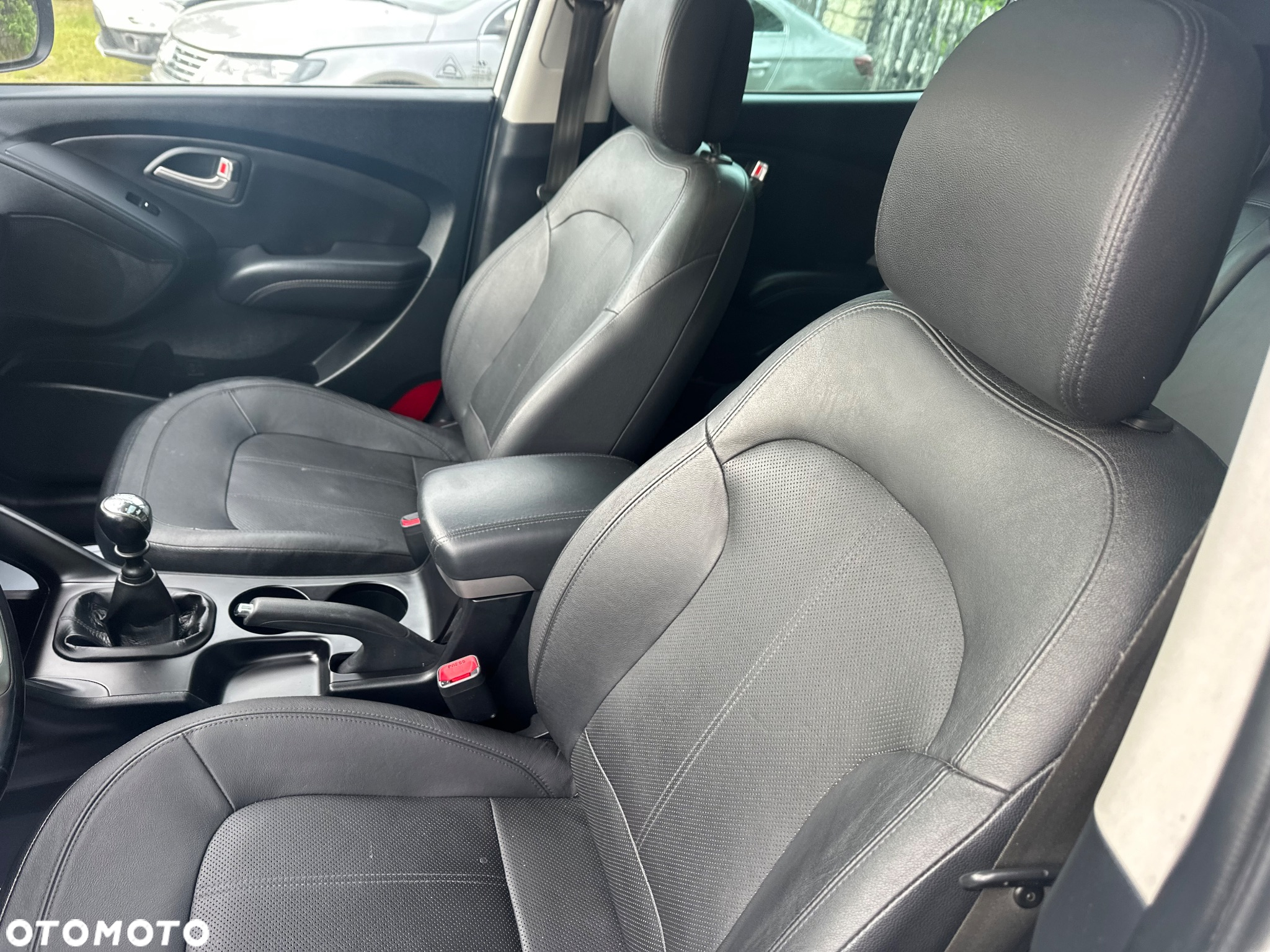 Hyundai ix35 1.7 CRDi Premium 2WD - 18