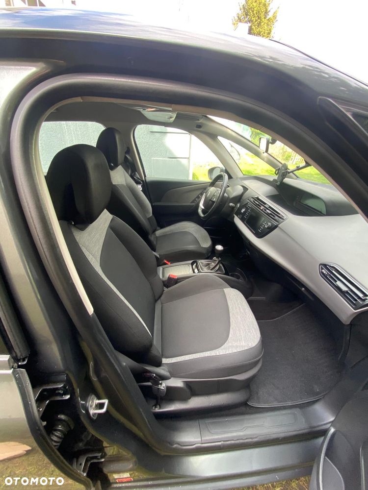 Citroën C4 Picasso 1.6 e-HDi Attraction - 17