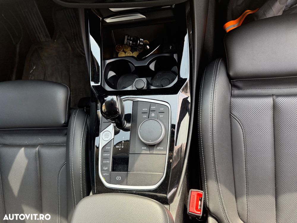 BMW X3 xDrive20i AT MHEV - 11