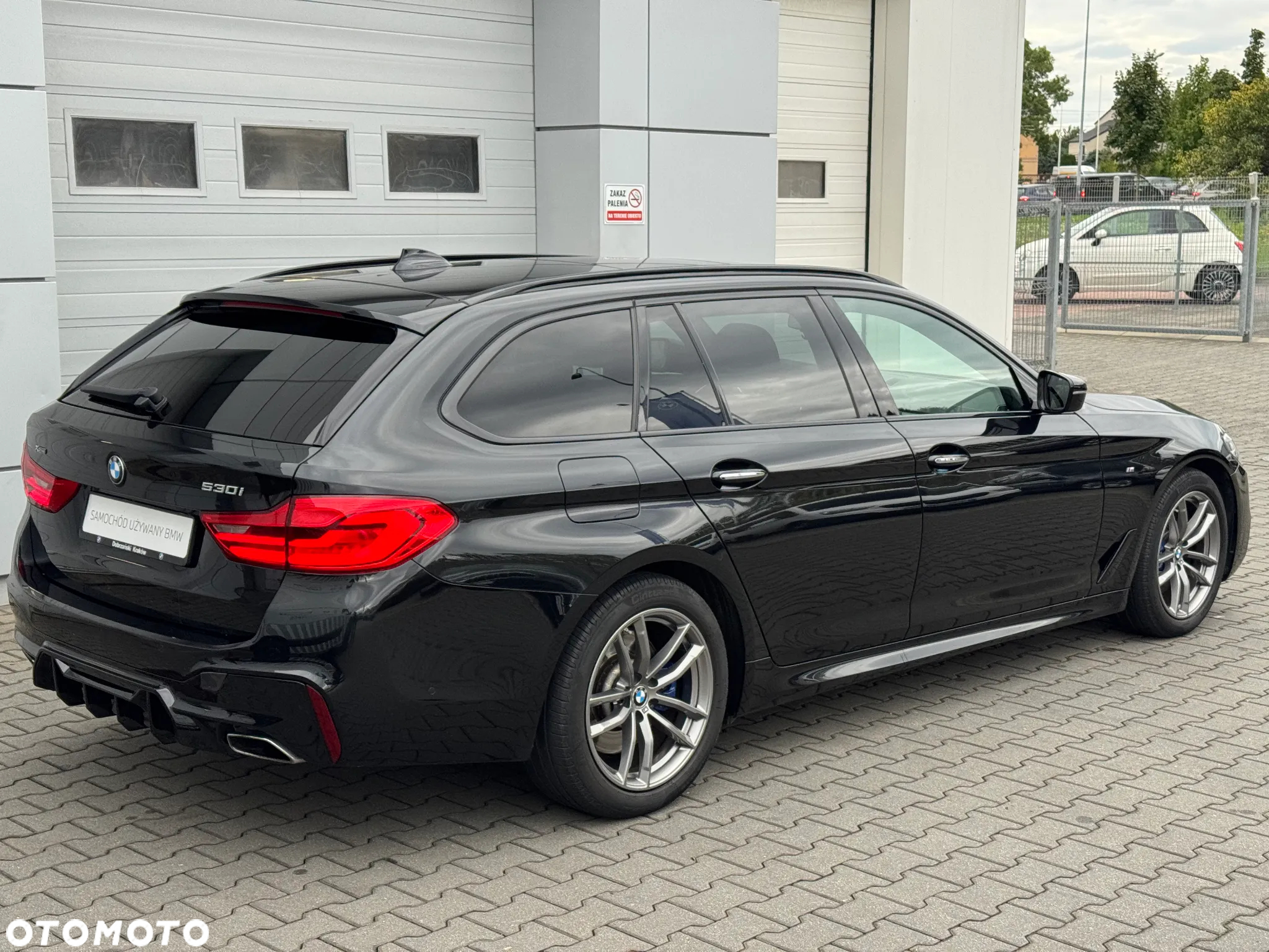 BMW Seria 5 530i xDrive M Sport sport - 12