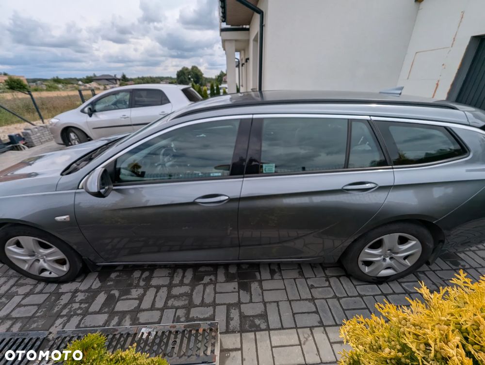 Opel Insignia 1.6 CDTI Enjoy S&S - 8