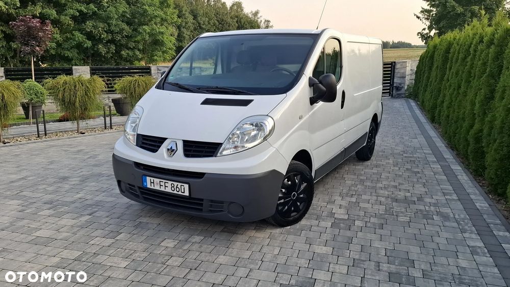 Renault Trafic - 1