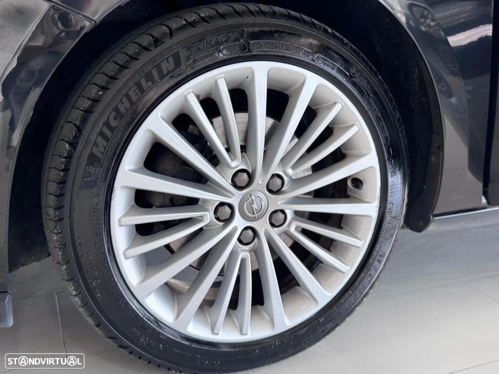 Opel Astra Sports Tourer - 19