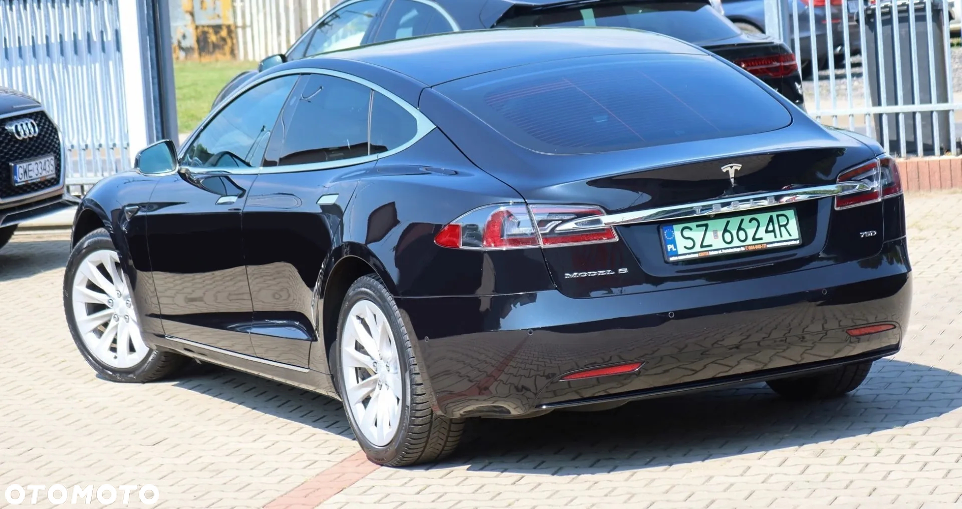 Tesla Model S Long Range Plus - 7