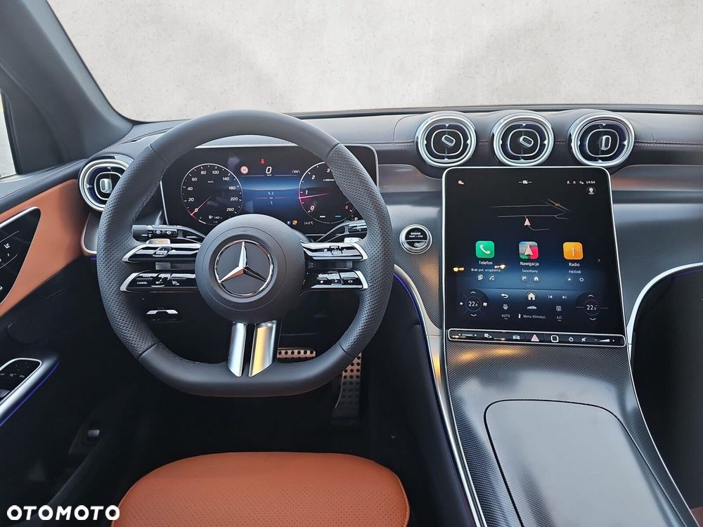 Mercedes-Benz GLC - 13