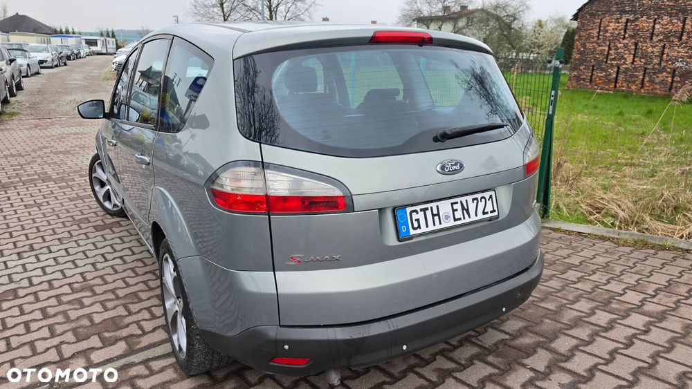 Ford S-Max 2.0 Viva Titanium - 23