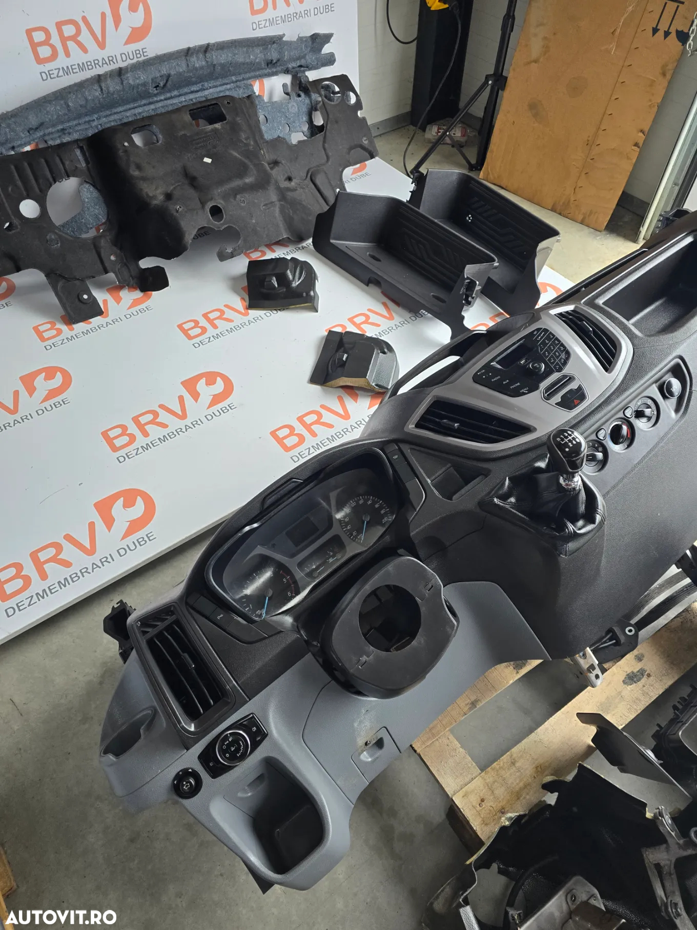 Kit schimbare volan de pe partea stanga pentru Ford Transit / Tractiune Spate 2,0 motorizare / CU AC Tractiune spate Euro 6 - 7
