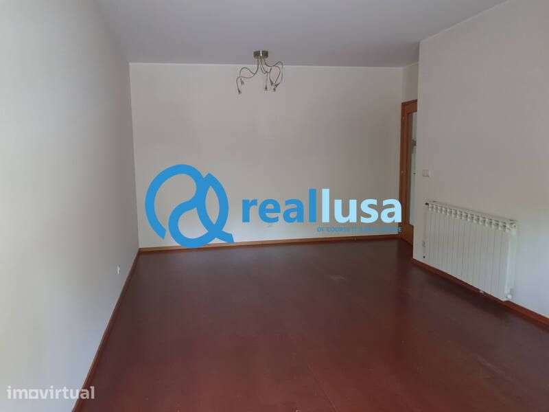 Apartamento T3 c/ garagem Oliveira do Douro Vila Nova de Gaia - Grande imagem: 3/14