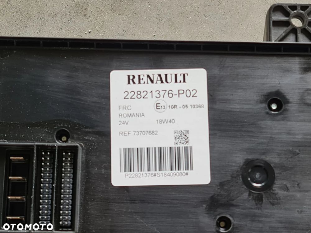 PŁYTA BEZPIECZNIKÓW RENAULT RANGE GAMA T C K 22821376 P02 - 2