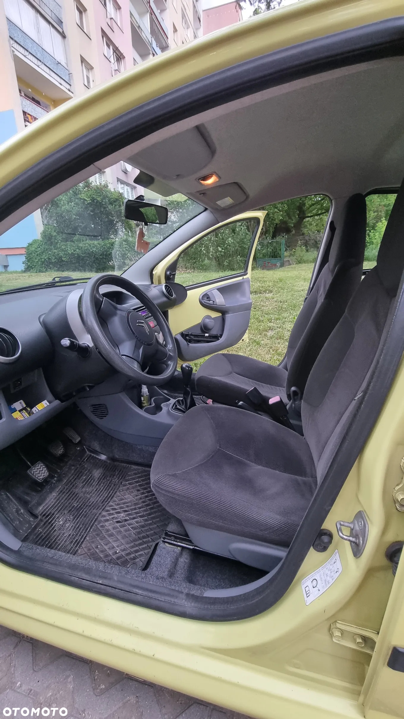 Citroën C1 1.0i Desire - 4