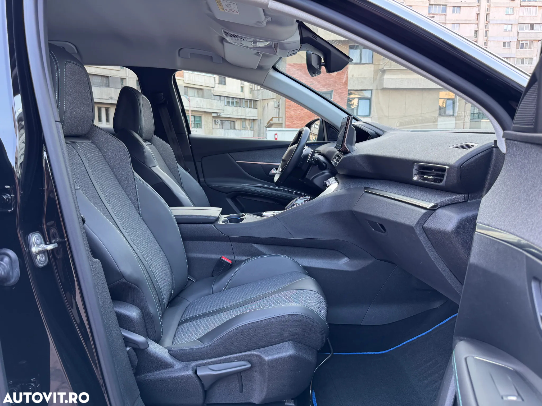 Peugeot 3008 Plug-In Hybrid 225 e-EAT8 Allure Pack - 15