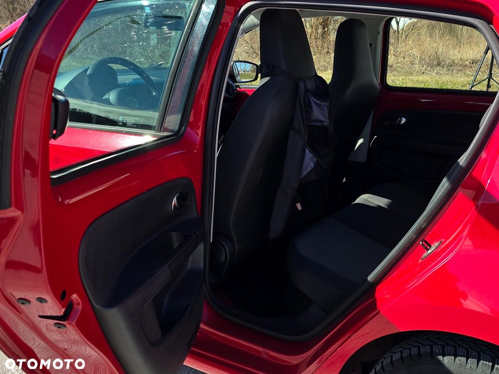 Volkswagen up! 1.0 move - 14