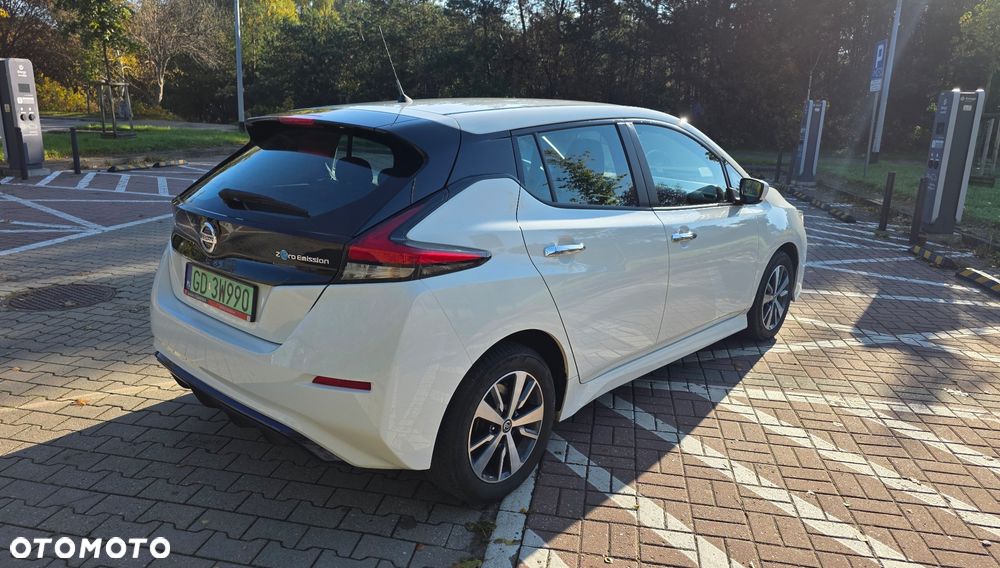 Nissan Leaf 40kWh Acenta (6.6 kW) - 4