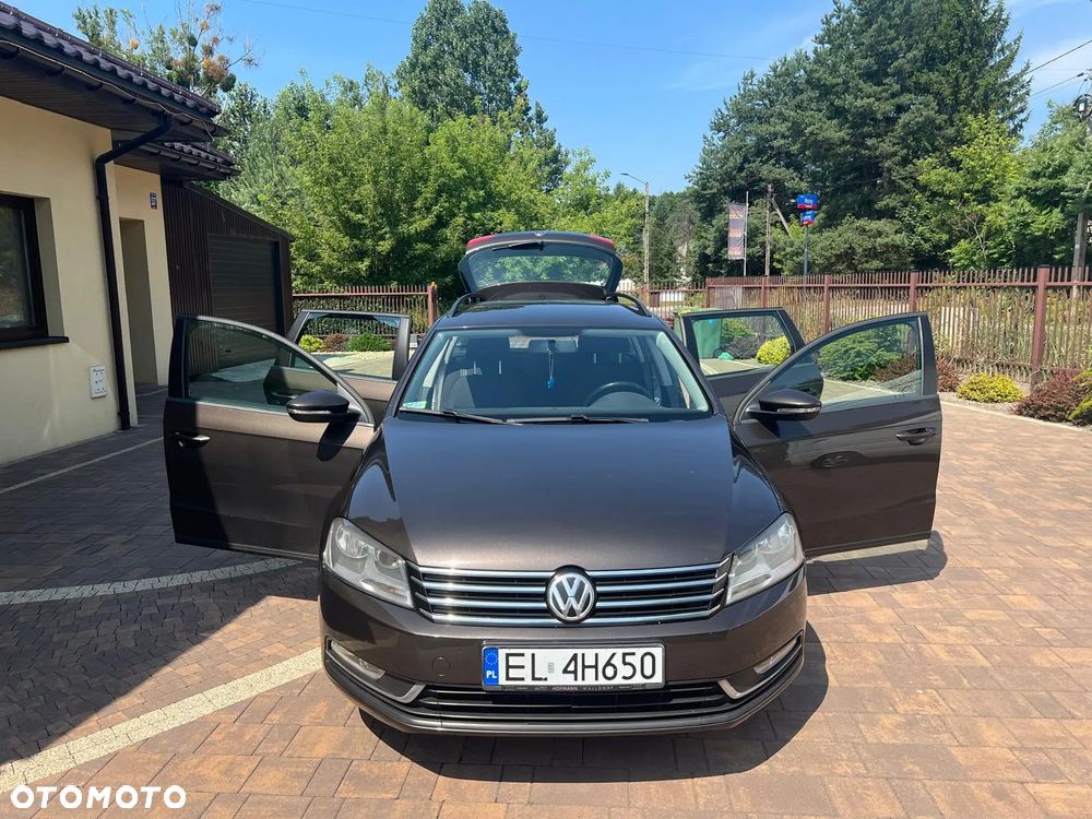Volkswagen Passat 2.0 TDI Comfortline DSG - 20
