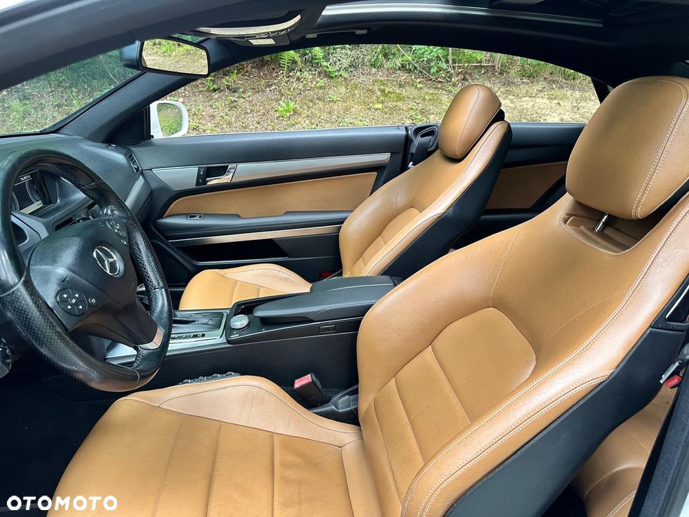 Mercedes-Benz Klasa E 350 CDI BlueEff - 9