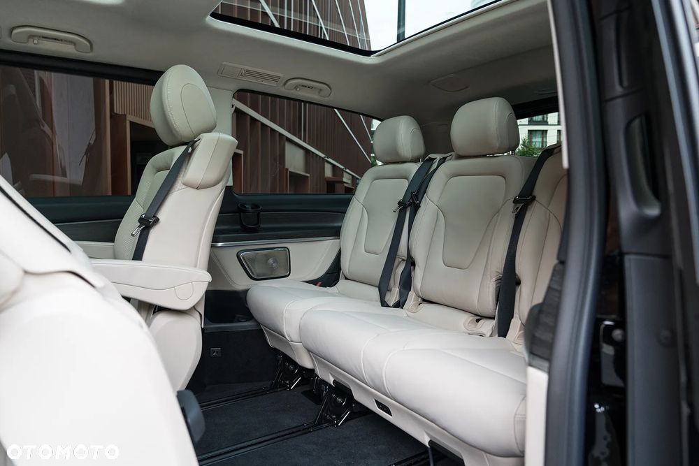 Mercedes-Benz Klasa V 300 d 4-Matic 9G-Tronic Exclusive (d³ugi) - 22