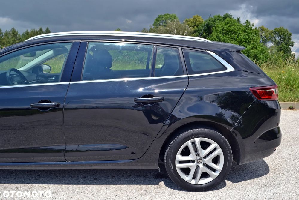 Renault Megane - 11