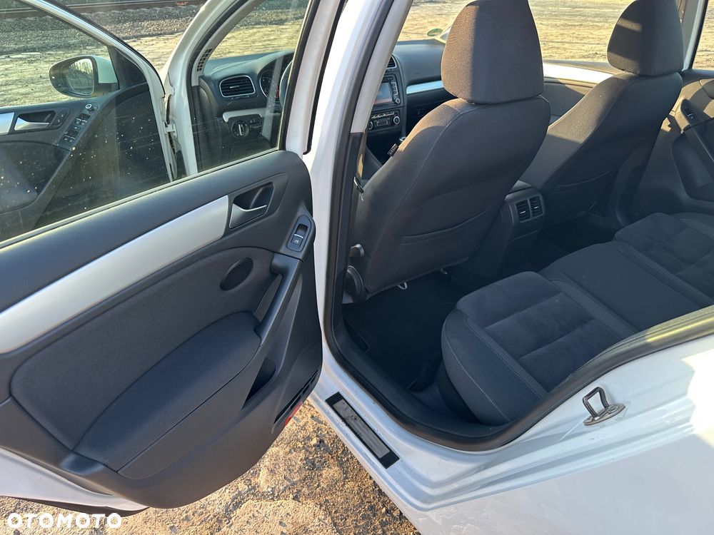 Volkswagen Golf 1.4 TSI Highline - 34