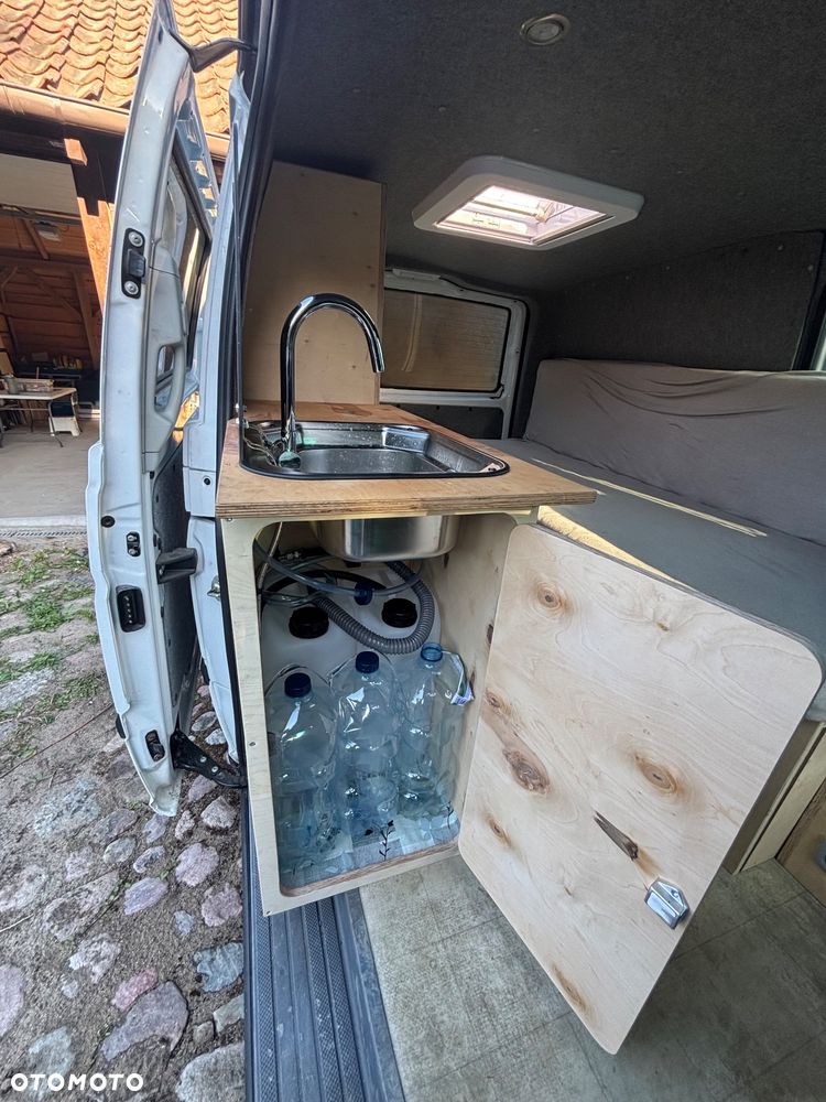 Mercedes-Benz Vito - 9
