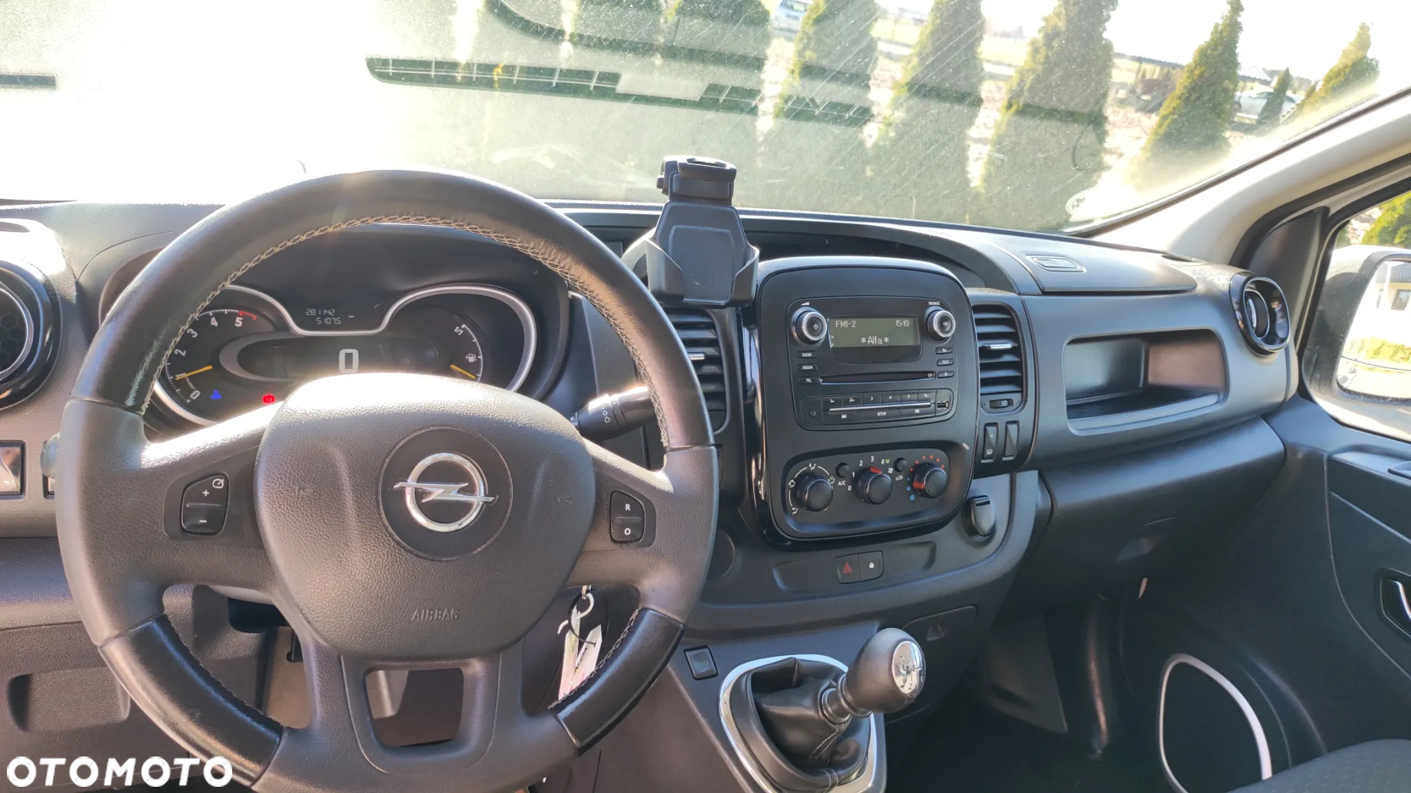 Renault Trafic - 14