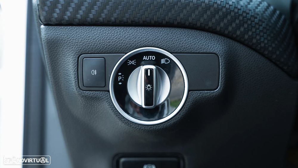 Mercedes-Benz A 200 CDI AMG Line - 26