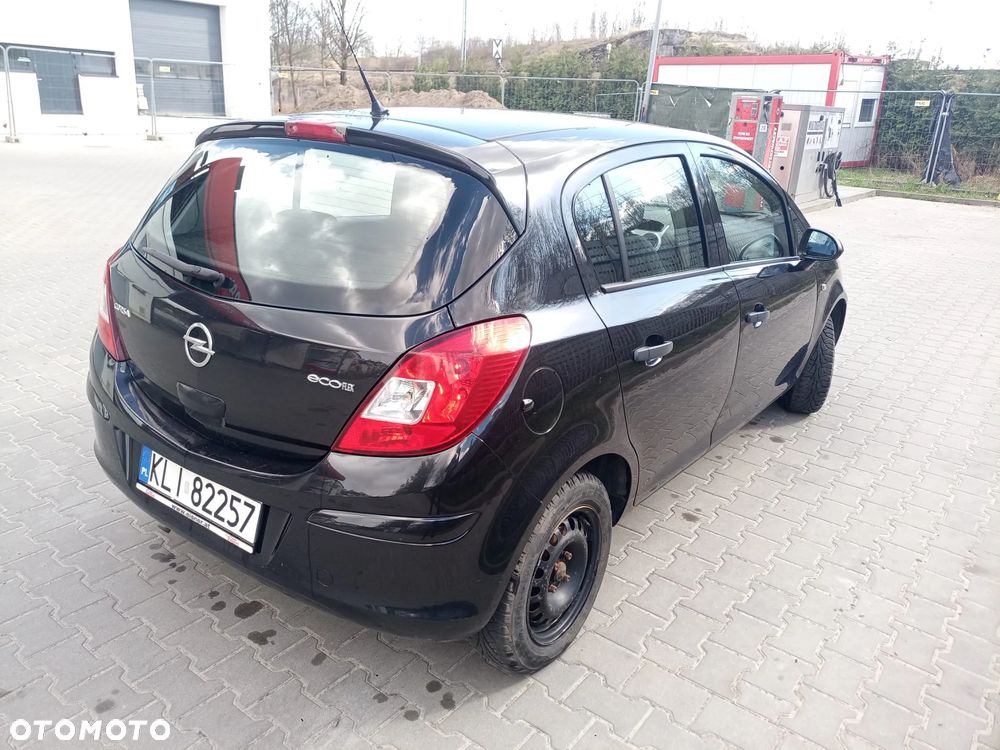 Opel Corsa - 2