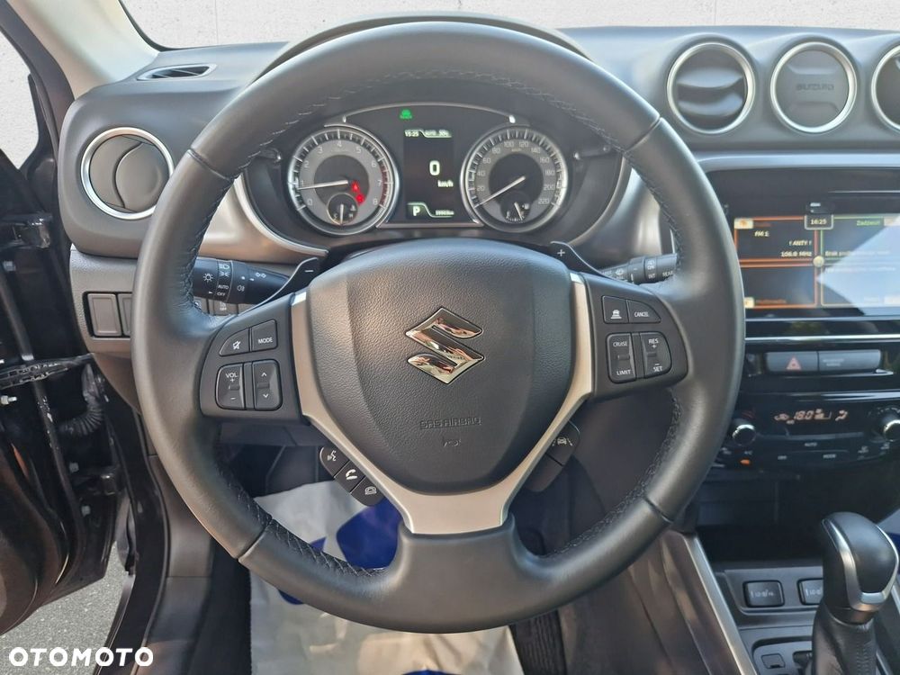 Suzuki Vitara - 16