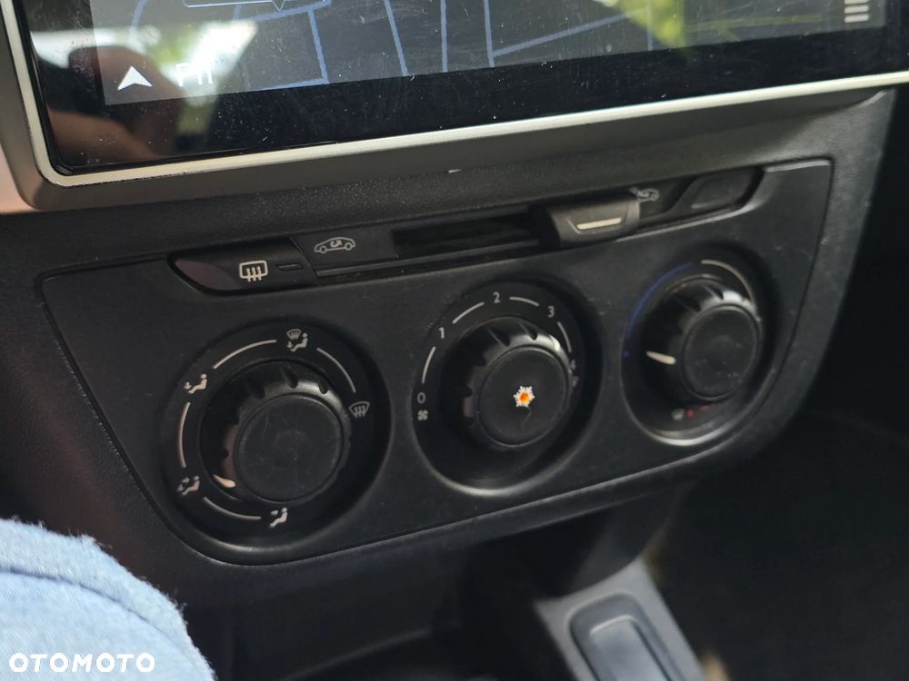Citroën C-Elysée PureTech 82 Selection - 32