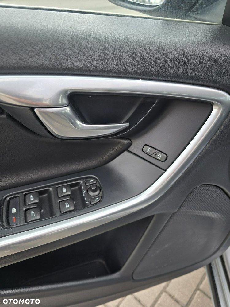 Volvo V60 - 15