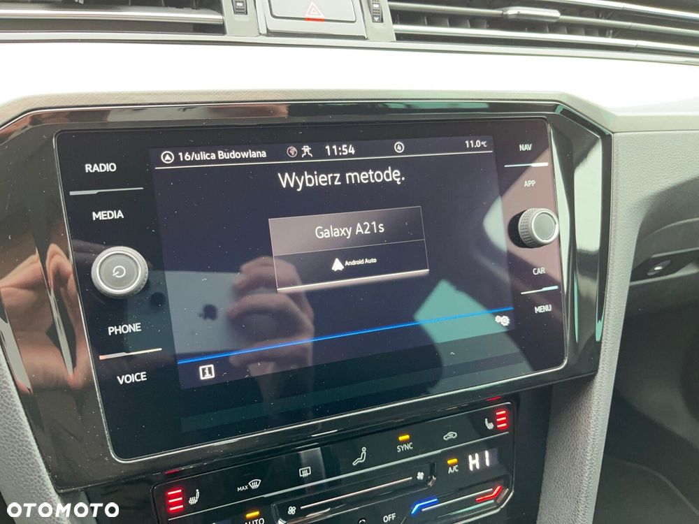 Volkswagen Passat - 21