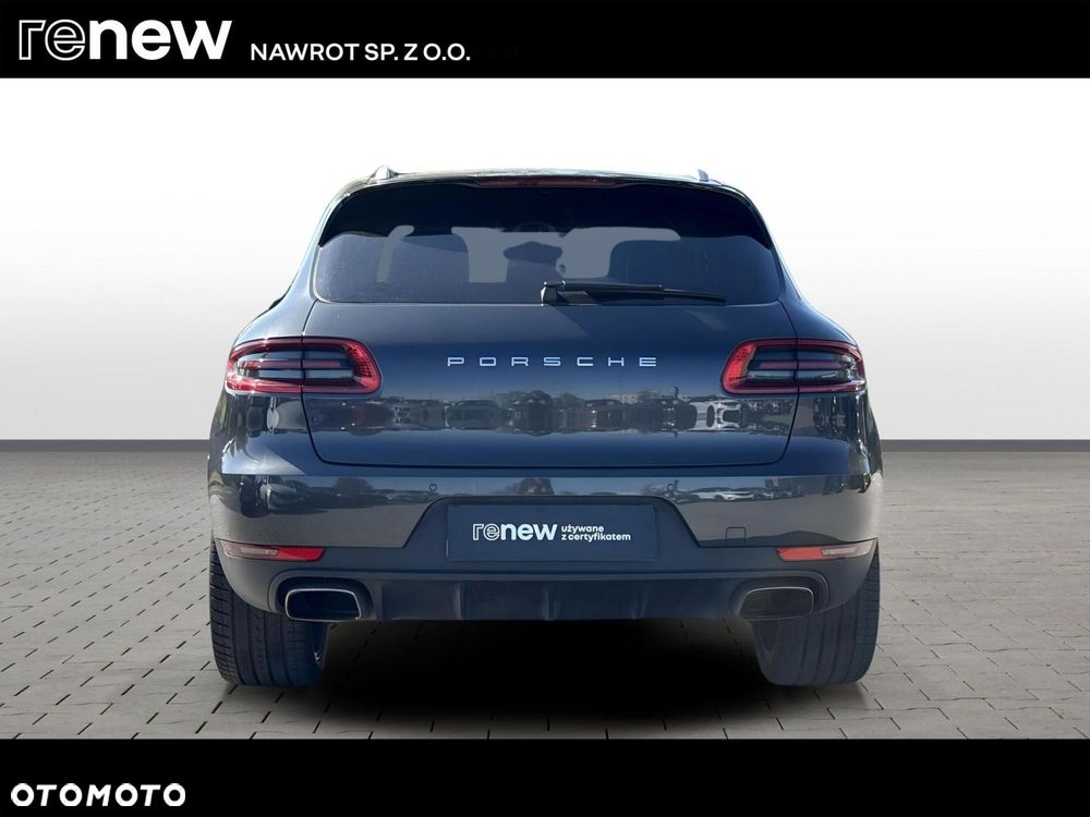 Porsche Macan Standard - 4