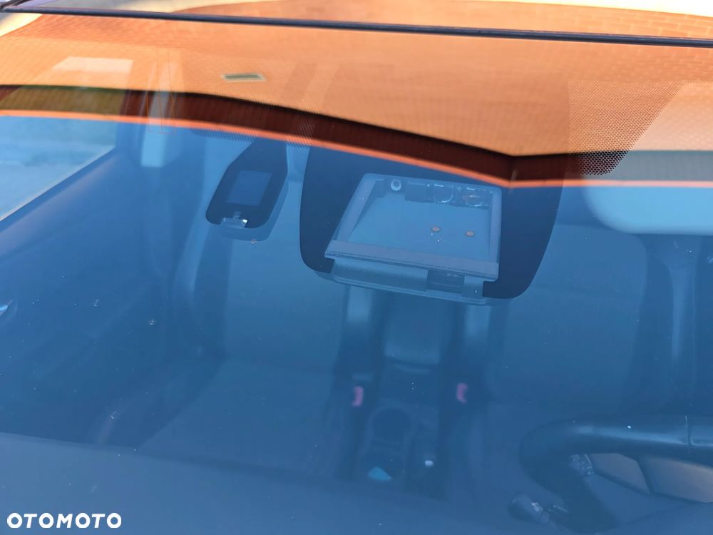 Toyota Auris - 31