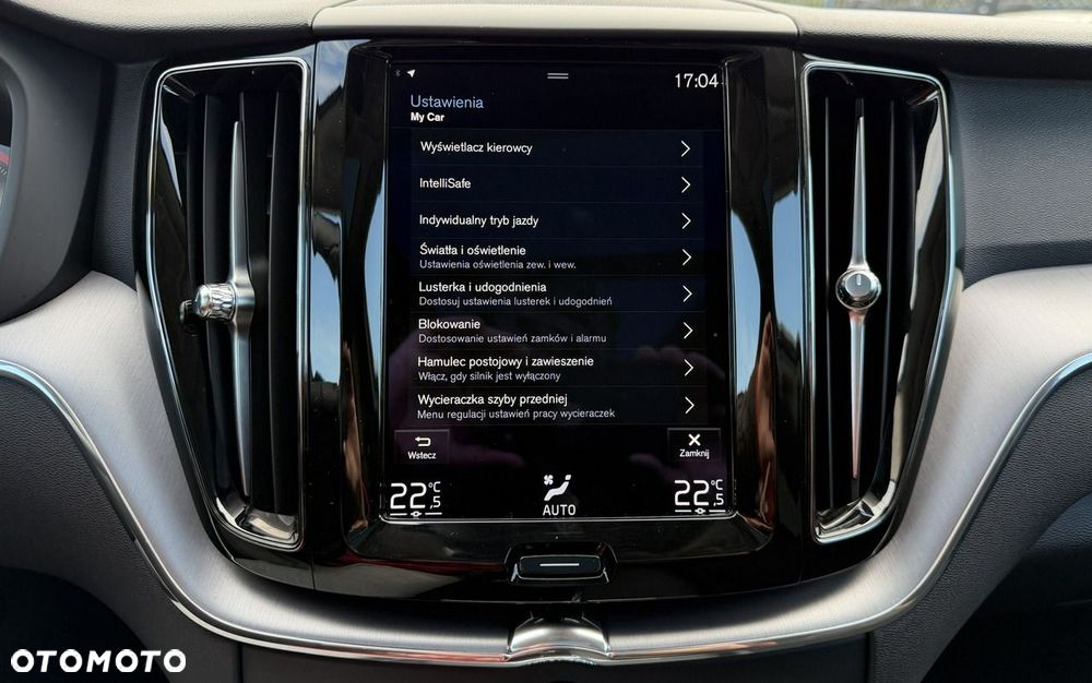 Volvo XC 60 T6 AWD Recharge Geartronic Inscription - 22
