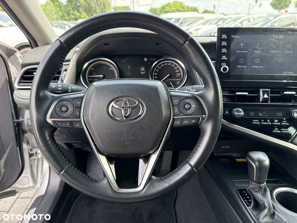 Toyota Camry 2.5 Hybrid Executive CVT - 14