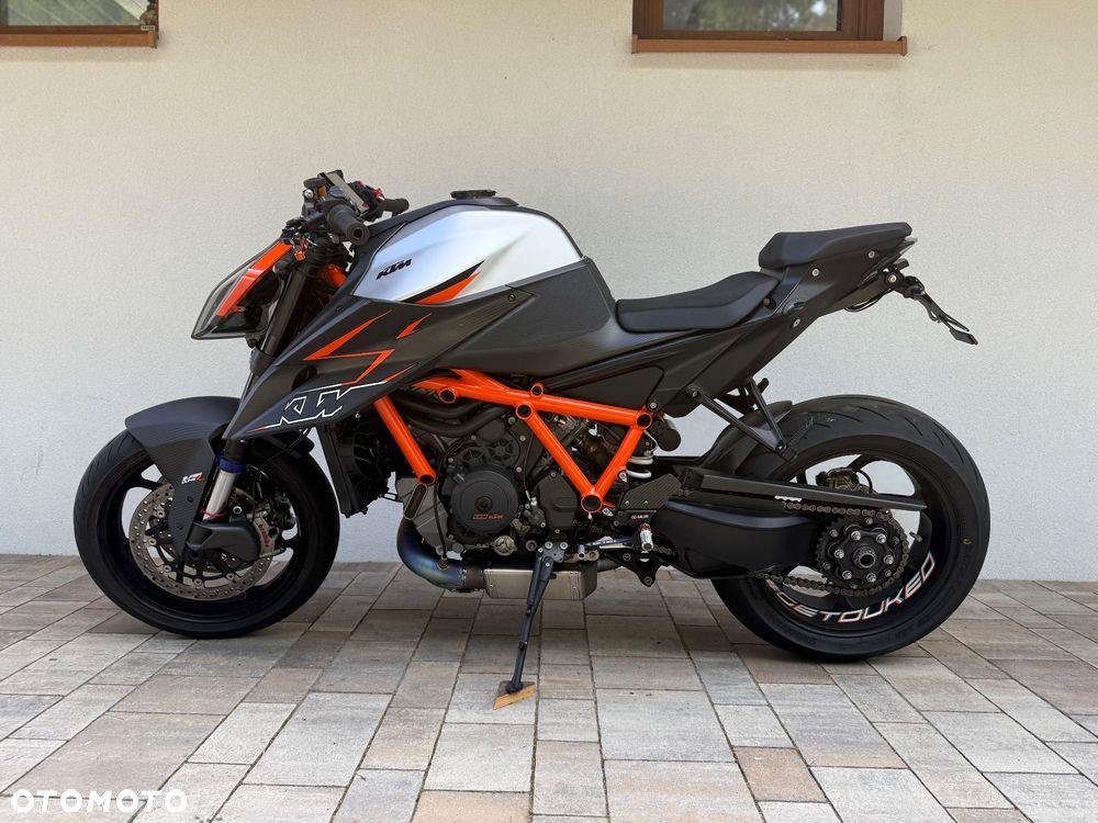 KTM Super Duke - 18
