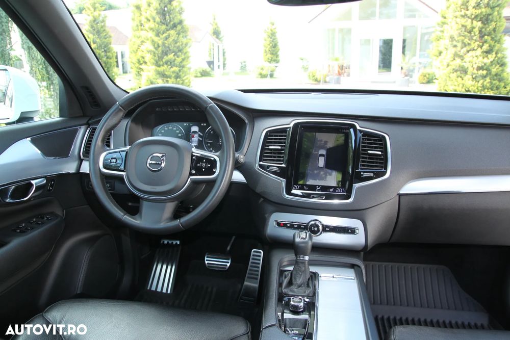 Volvo XC 90 D5 AWD R-Design - 28