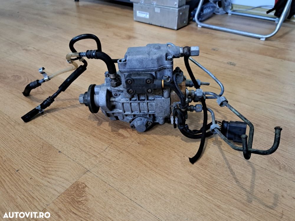 Pompa Injectie motorina diesel mufa 10 pini Originala VW Audi Skoda Seat 1.9 TDI (1996 - 2006) Cod 038130107D - 2