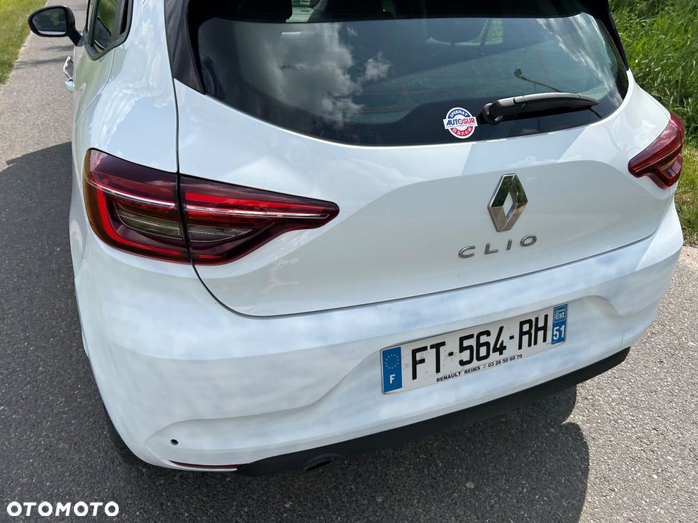 Renault Clio - 19