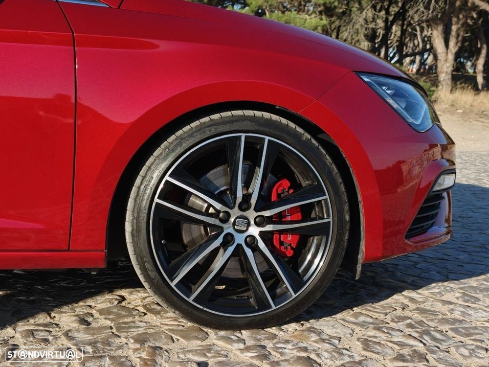 SEAT Leon ST 2.0 TSI Cupra 4Drive DSG S/S - 2