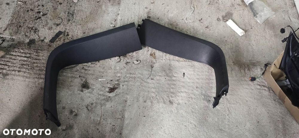 KR TAPICERKA OSŁONA KLAPY TYŁ GÓRA MEGANE IV H/B - 1