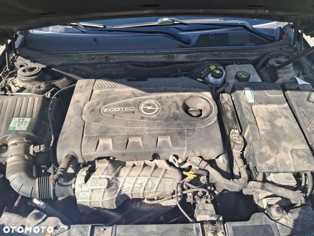 Opel Insignia - 17