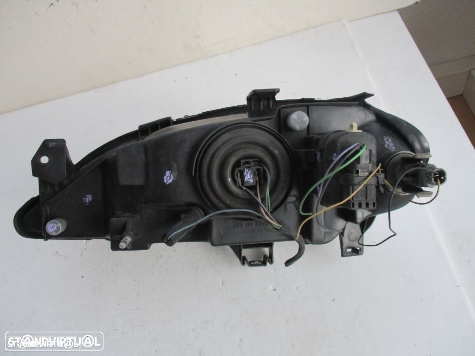 Farol Optica Renault Megane direito - 2