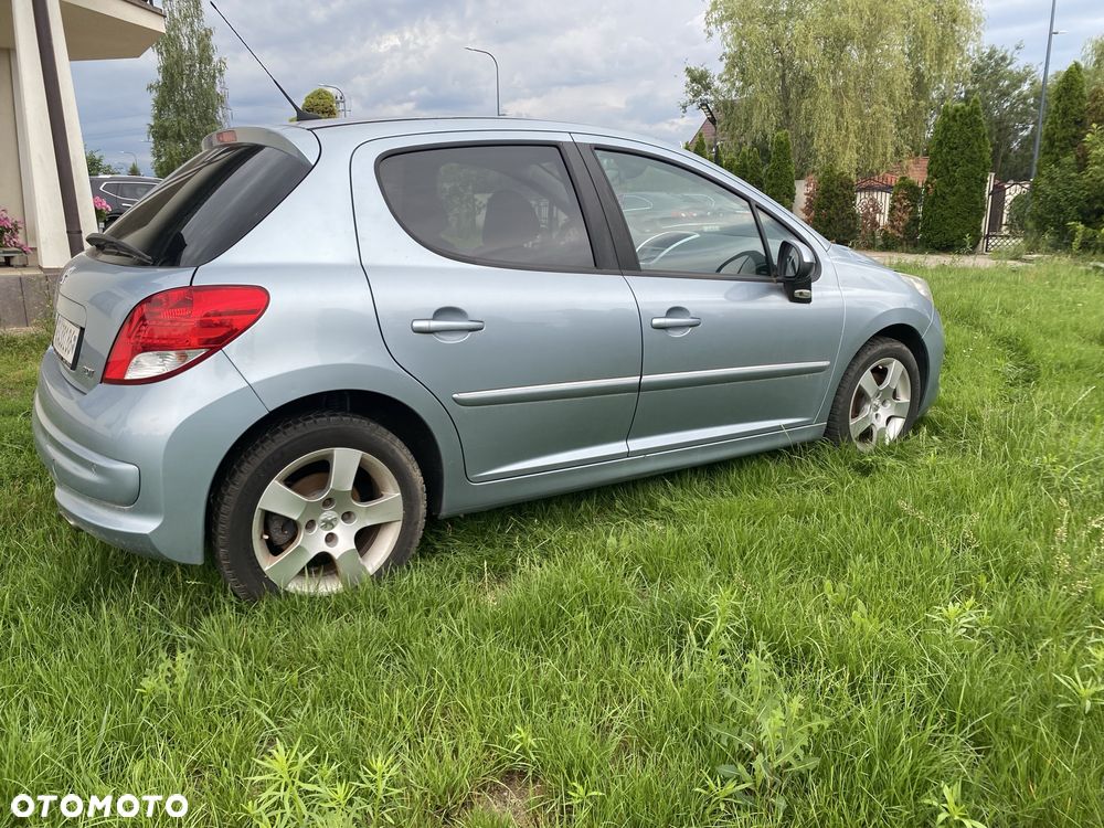 Peugeot 207 - 4