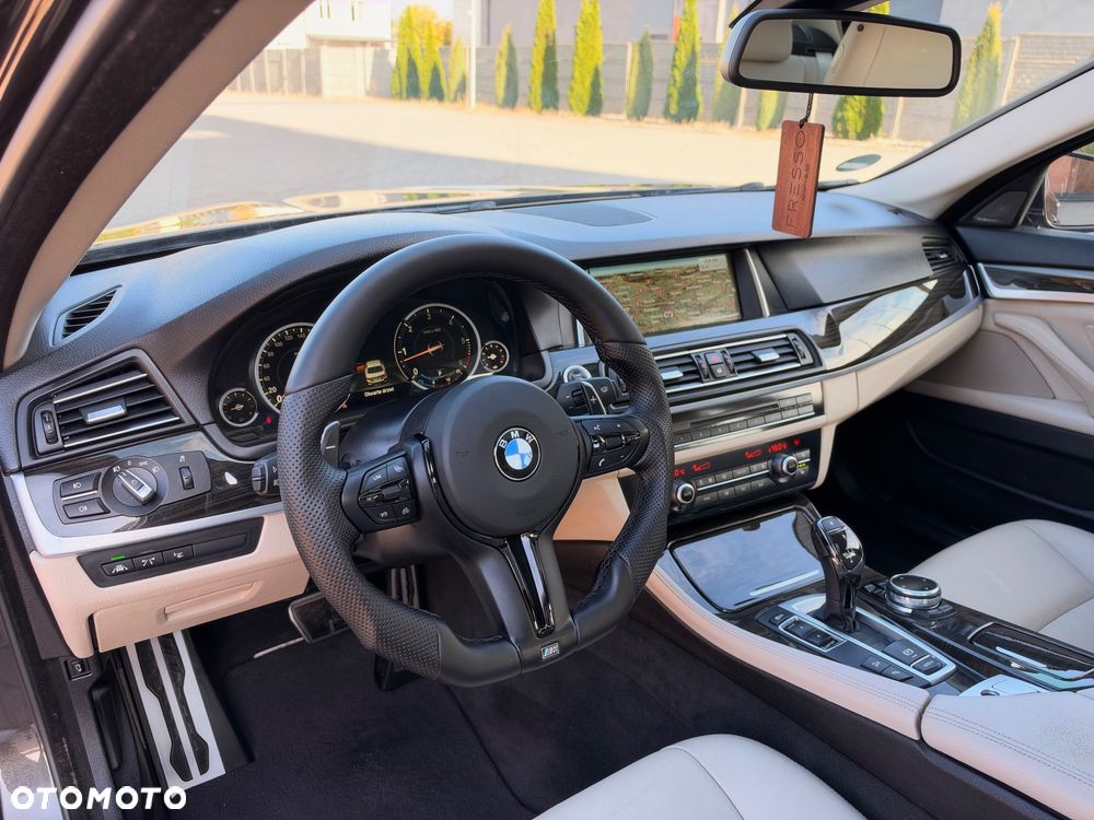 BMW Seria 5 530d xDrive Luxury Line - 22
