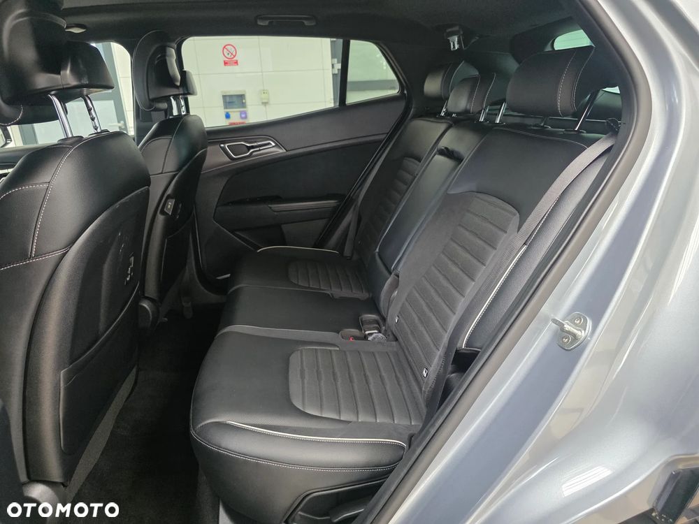 Kia Sportage 1.6 T-GDI PHEV GT Line 4WD - 17