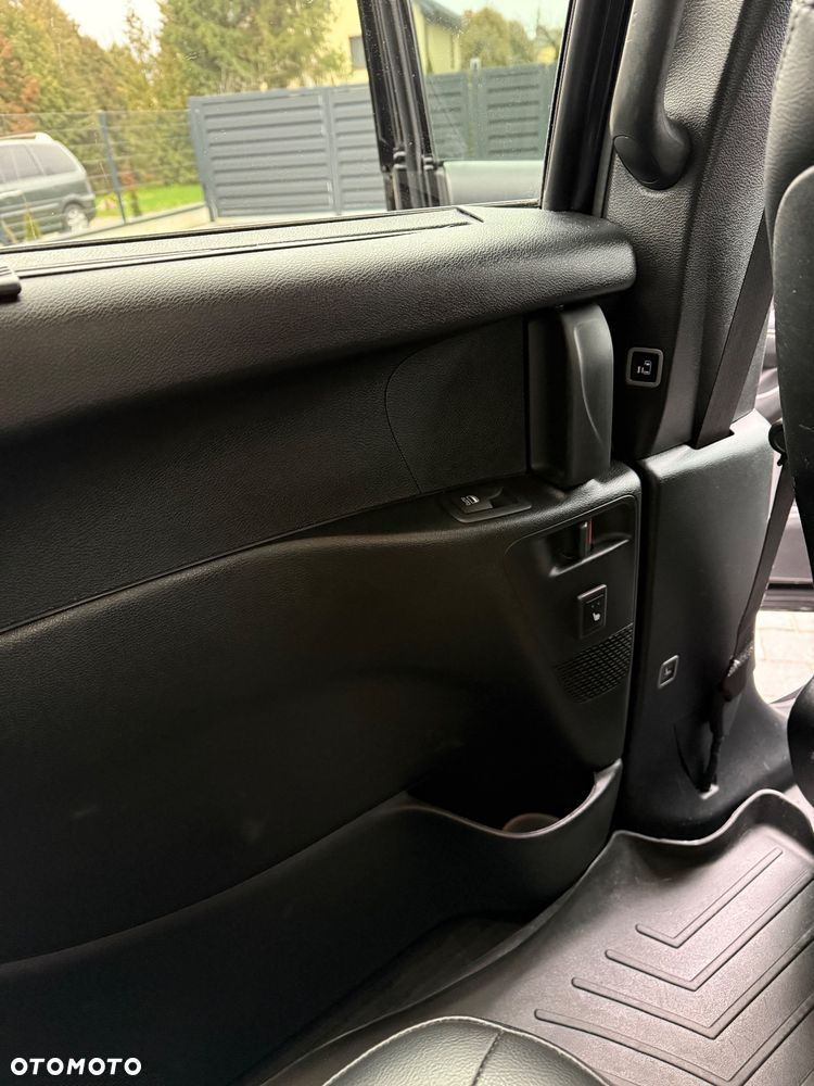 Chrysler Pacifica - 25