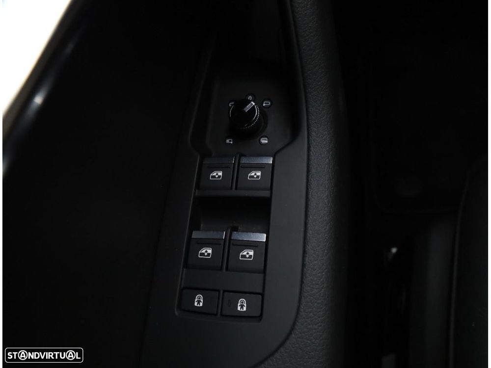 Audi A6 Avant 40 TDI Advanced S tronic - 27